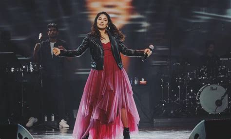 Sunidhi Chauhanin konsertti Helsingissä: Bollywood-tähden taika ja suomalaisten sydämet!